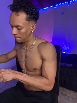 Snapshot of RickKrong_ chatting on 09.21.25 RickKrong online show from 09.21.25