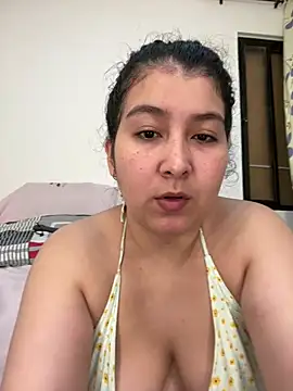 evelyn 1702 online show from 01.15.26