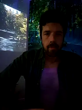 Snapshot of welcome-to-the-jungle chatting on 10.26.25 welcome-to-the-jungle online show from 10.26.25