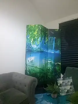 Snapshot of welcome-to-the-jungle chatting on 10.29.25 welcome-to-the-jungle online show from 10.29.25