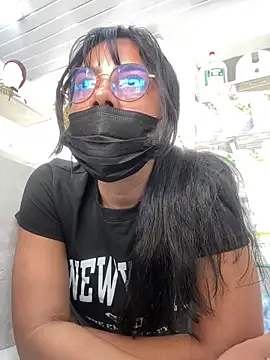 Kyra  Rose online show from 12.18.25