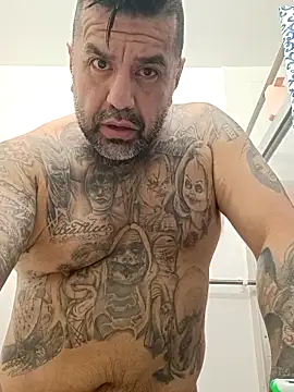 Snapshot of Fatboy909 chatting on 04.08.26 Fatboy909 online show from 04.08.26