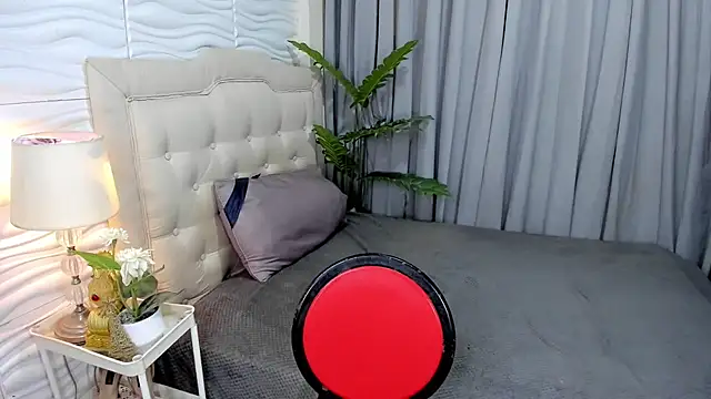 Patricia Anderson online show from 11.12.25