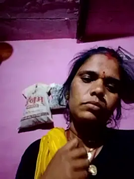 Hot ashna online show from 02.11.26