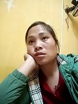 Milan6789 online show from 11.10.25