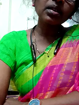 Snapshot of hotmahitha chatting on 06.07.26 hotmahitha online show from 06.07.26