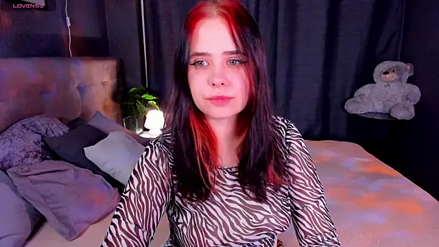 Alis Platt online show from 10.08.25