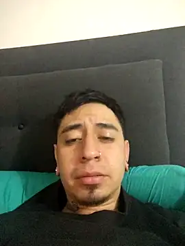 Snapshot of abnerdam01 chatting on 11.11.25 abnerdam01 online show from 11.11.25