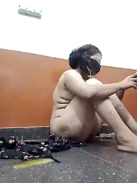 Snapshot of Rinki_bhabhiji chatting on 10.02.25 Rinki bhabhiji online show from 10.02.25