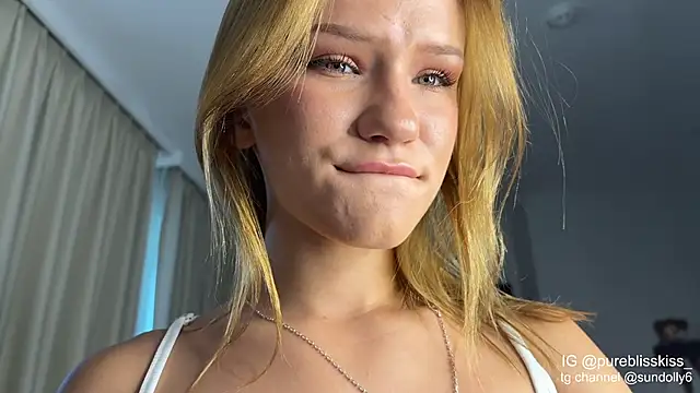 lxsundollyxl online show from 03.26.26