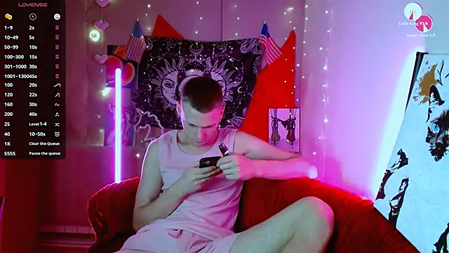 Snapshot of Xavier_Night81 chatting on 09.22.25 Xavier Night81 online show from 09.22.25