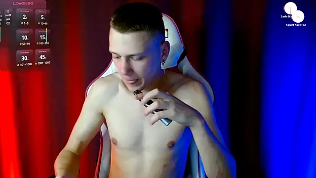 Snapshot of Xavier_Night81 chatting on 10.09.25 Xavier Night81 online show from 10.09.25