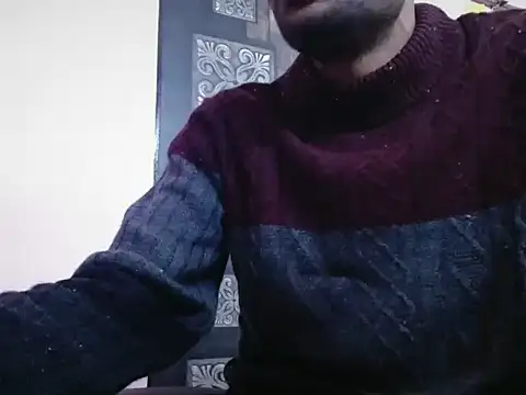 Snapshot of funndudd chatting on 11.12.25 funndudd online show from 11.12.25