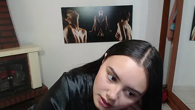 crazy daniela online show from 09.13.25