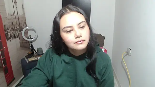 crazy daniela online show from 09.25.25