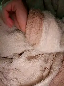 Snapshot of Ahalm chatting on 12.03.25 Ahalm online show from 12.03.25