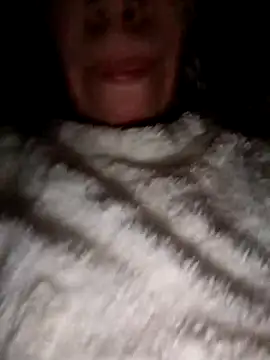 Snapshot of Ahalm chatting on 12.22.25 Ahalm online show from 12.22.25