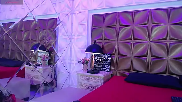 MeganLarsson online show from 11.05.25