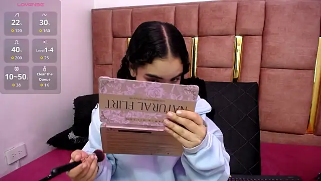 Snapshot of KENDALL_ART chatting on 02.04.26 KENDALL ART online show from 02.04.26