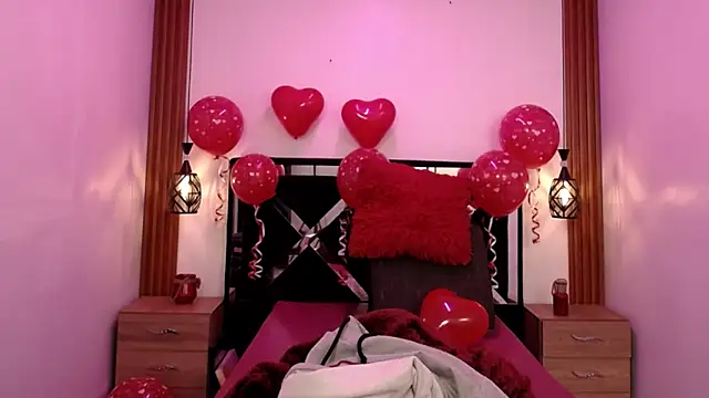 Snapshot of KENDALL_ART chatting on 02.13.26 KENDALL ART online show from 02.13.26