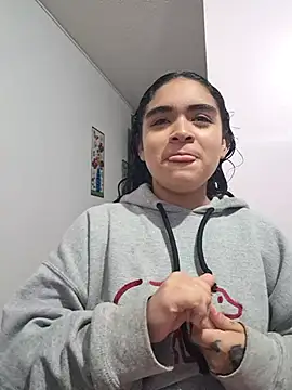 Snapshot of KENDALL_ART chatting on 02.25.26 KENDALL ART online show from 02.25.26