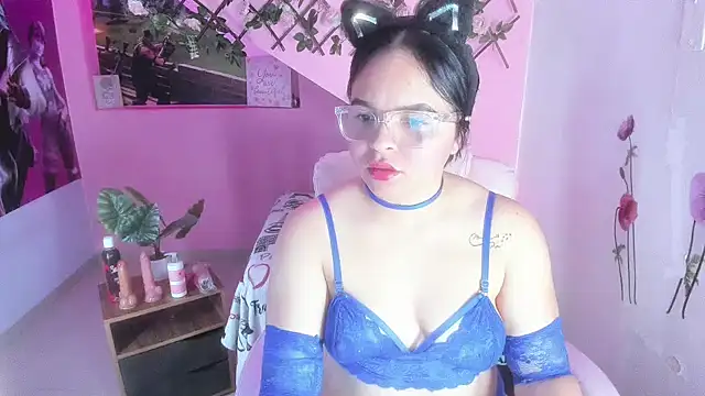 Snapshot of mabelsweet303av chatting on 10.24.25 mabelsweet303av online show from 10.24.25