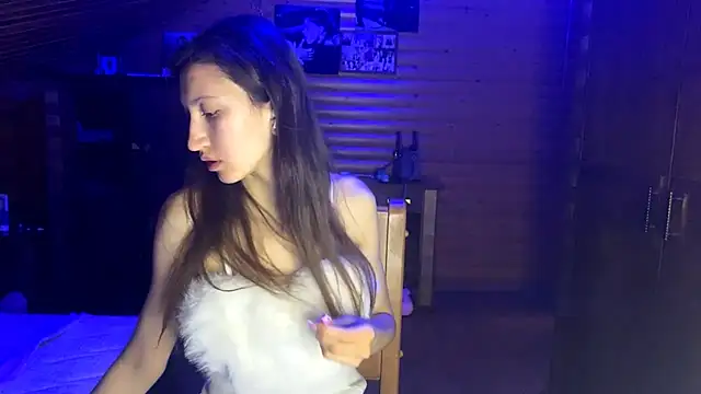 Shyselly online show from 11.05.25