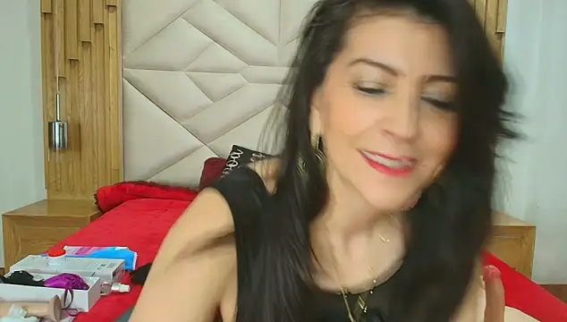 Snapshot of allie_pearl chatting on 10.15.25 allie pearl online show from 10.15.25