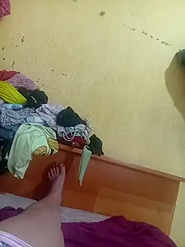 Snapshot of Ravena2290 chatting on 09.14.25 Ravena2290 online show from 09.14.25