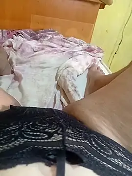 Snapshot of Ravena2290 chatting on 09.19.25 Ravena2290 online show from 09.19.25