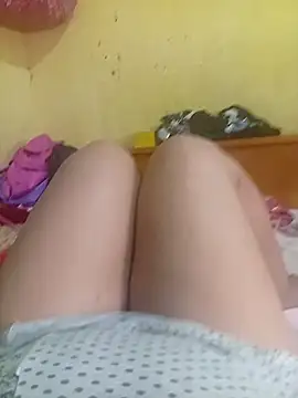 Snapshot of Ravena2290 chatting on 09.28.25 Ravena2290 online show from 09.28.25