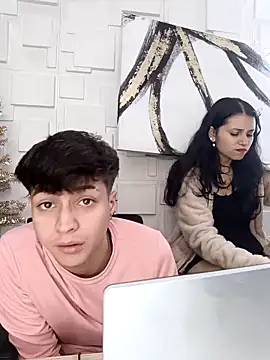 Ari and Storm online show from 04.18.26