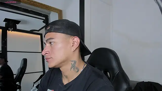 LiamDeep online show from 09.27.25