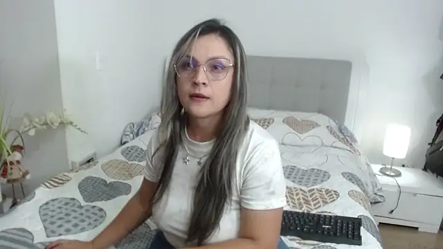 sophie lopez1 online show from 11.29.25