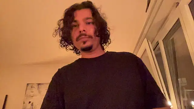 Snapshot of daddyvibes chatting on 10.07.25 daddyvibes online show from 10.07.25