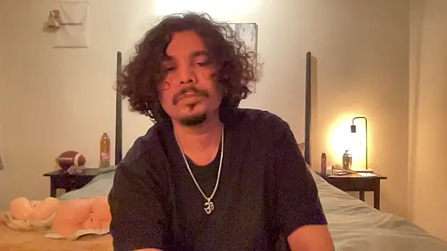 Snapshot of daddyvibes chatting on 10.16.25 daddyvibes online show from 10.16.25