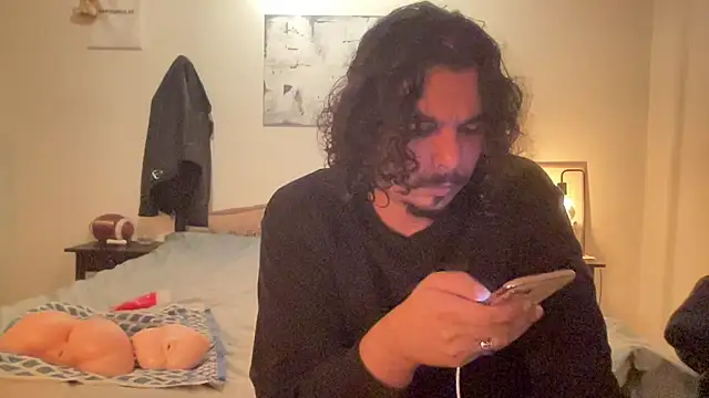 Snapshot of daddyvibes chatting on 10.30.25 daddyvibes online show from 10.30.25