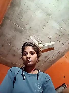 Snapshot of Jyoti_thakurr chatting on 10.08.25 Jyoti thakurr online show from 10.08.25