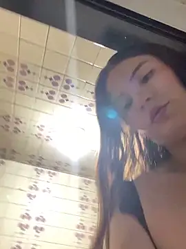 Snapshot of Tegui-sc chatting on 09.28.25 Tegui-sc online show from 09.28.25