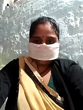 Sheema tyagi online show from 10.28.25