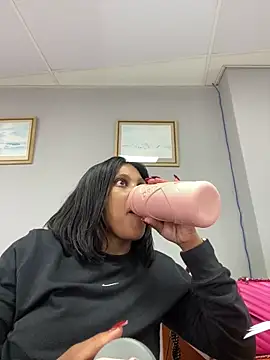 031bubbles online show from 12.18.25