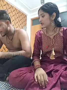 romantic couple1 online show from 10.15.25