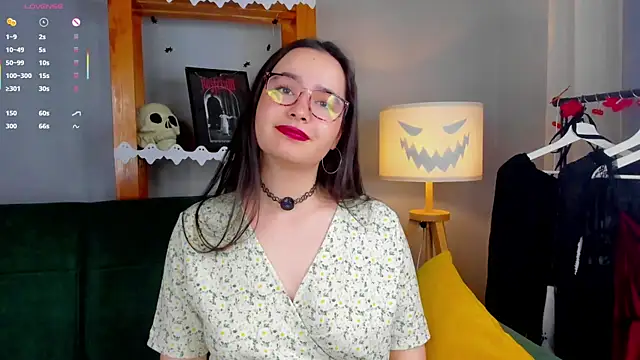 WildaBisom online show from 10.29.25