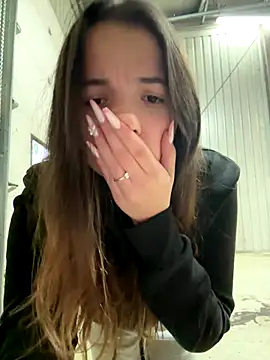 MissMay online show from 10.02.25