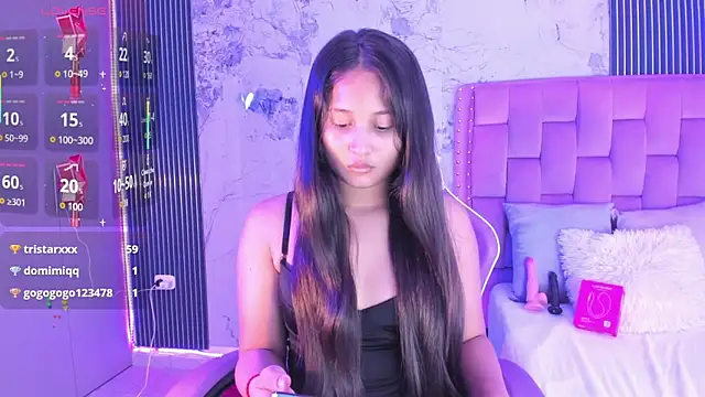 Laly Cherry  online show from 10.12.25