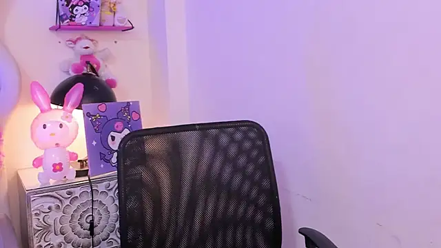 Snapshot of Missy_Aprill chatting on 09.09.25 Missy Aprill online show from 09.09.25