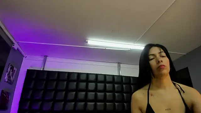 Snapshot of ashlyy_sweet_ chatting on 02.25.26 ashlyy sweet online show from 02.25.26