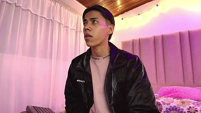 camilo nom online show from 11.11.25