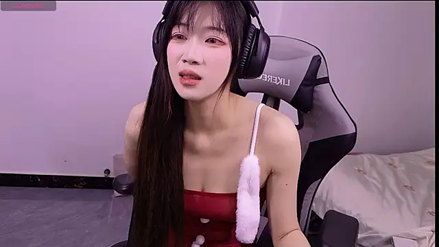 Snapshot of Linbaibai chatting on 05.30.26 Linbaibai online show from 05.30.26