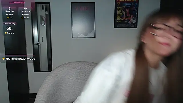 Snapshot of babedooll chatting on 02.12.26 babedooll online show from 02.12.26